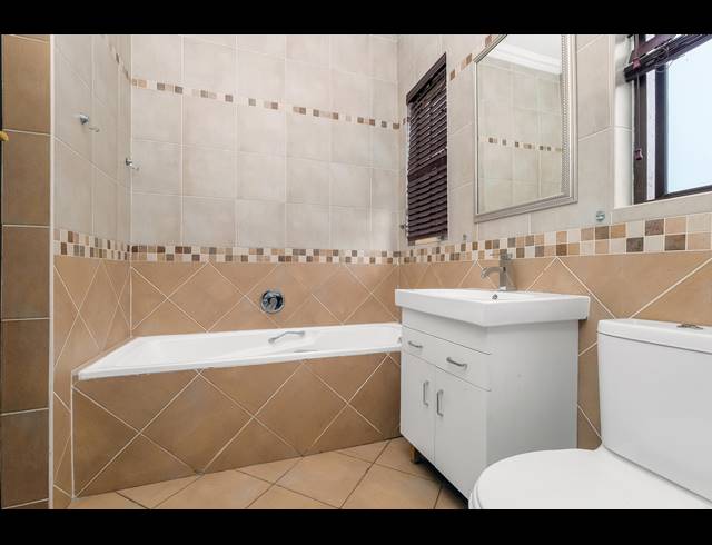 4 BEDROOM HOUSE FOR SALE IN FERNRIDGE ESTATE